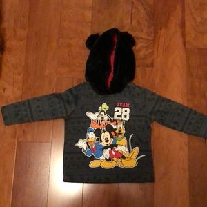 Disney pullover sweater/jacket